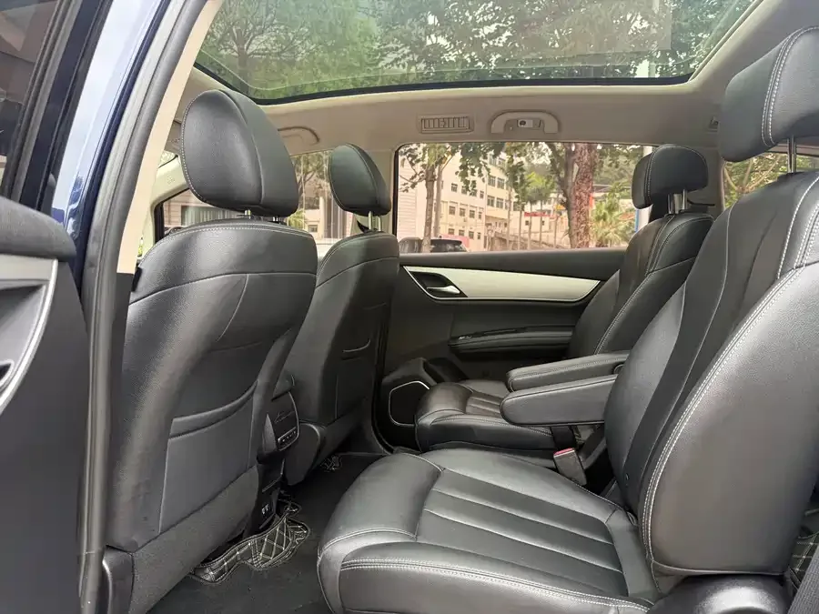 BYD Song MAX Song MAX 2021 upgraded version 1.5T automatic flagship model 6 seats 2022 — миниатюра 2