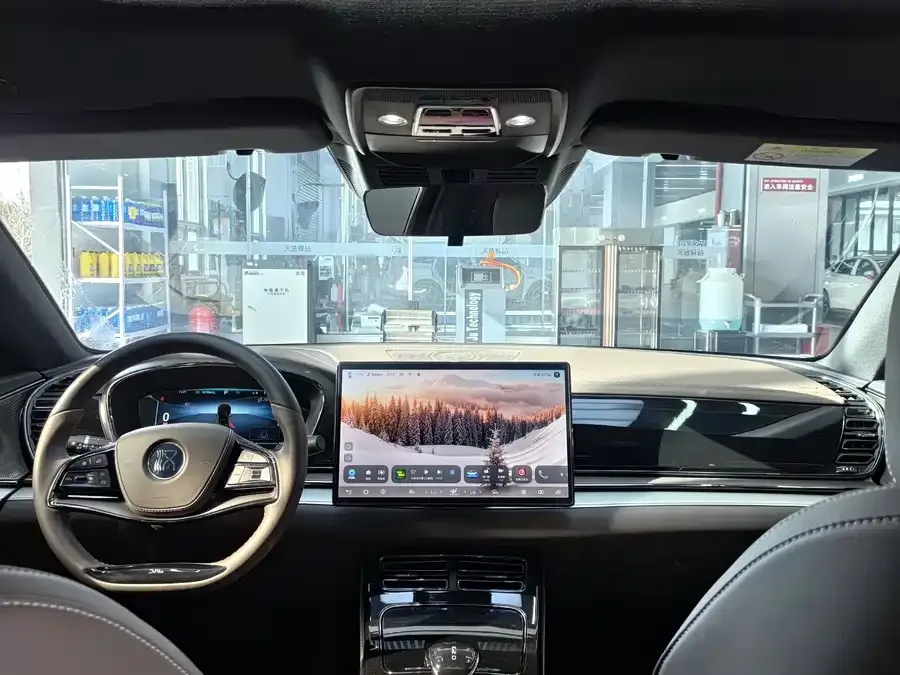 BYD Second-hand Han 2024 DM-i Honor Edition 121KM Elite 2024 — миниатюра 4
