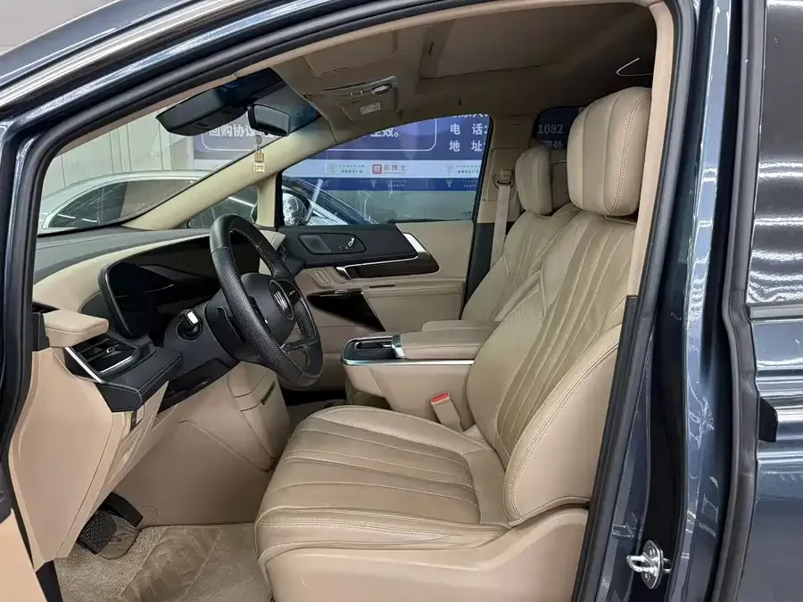 Buick Century Century 2023 2.0T Seven-seat Premium Edition 2024 — миниатюра 2