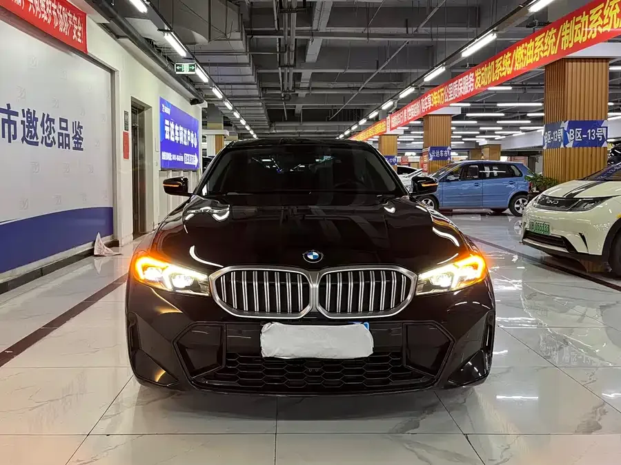 BMW 3 series BMW 3 Series 2024 320Li M Sport Package 2023 — фото 1, купить с доставкой в Москву