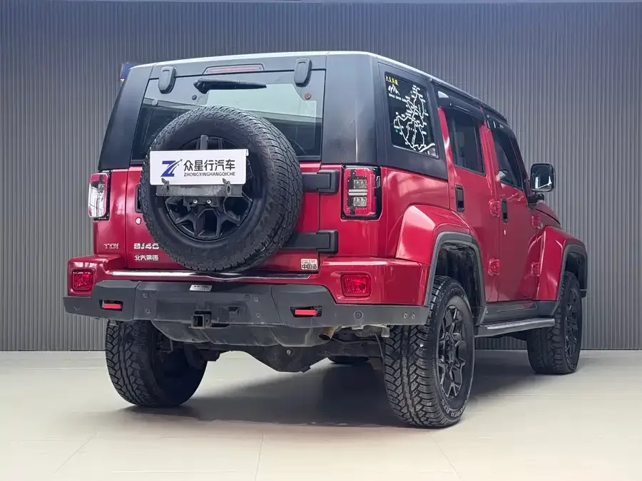 BAIC BJ40 Beijing Off-road BJ40 2023 2.0D Automatic 4WD Blade Hero Edition Knight Edition 2023 — миниатюра 3