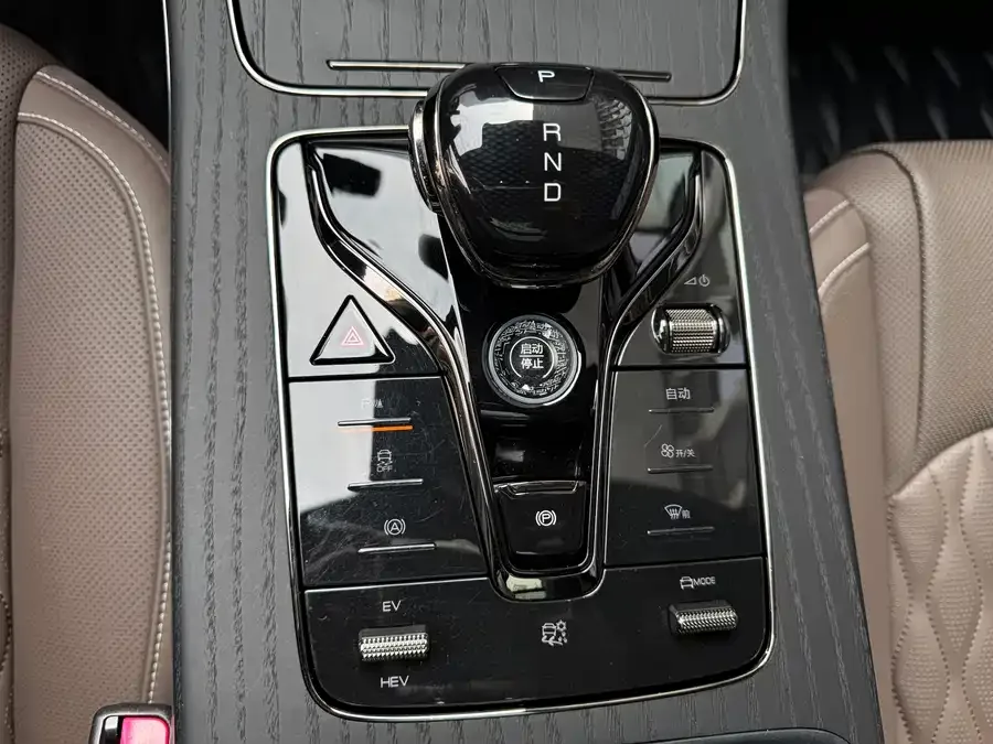 BYD Second-hand Han 2022 DM-i 121KM Premium Edition 2022 — миниатюра 4