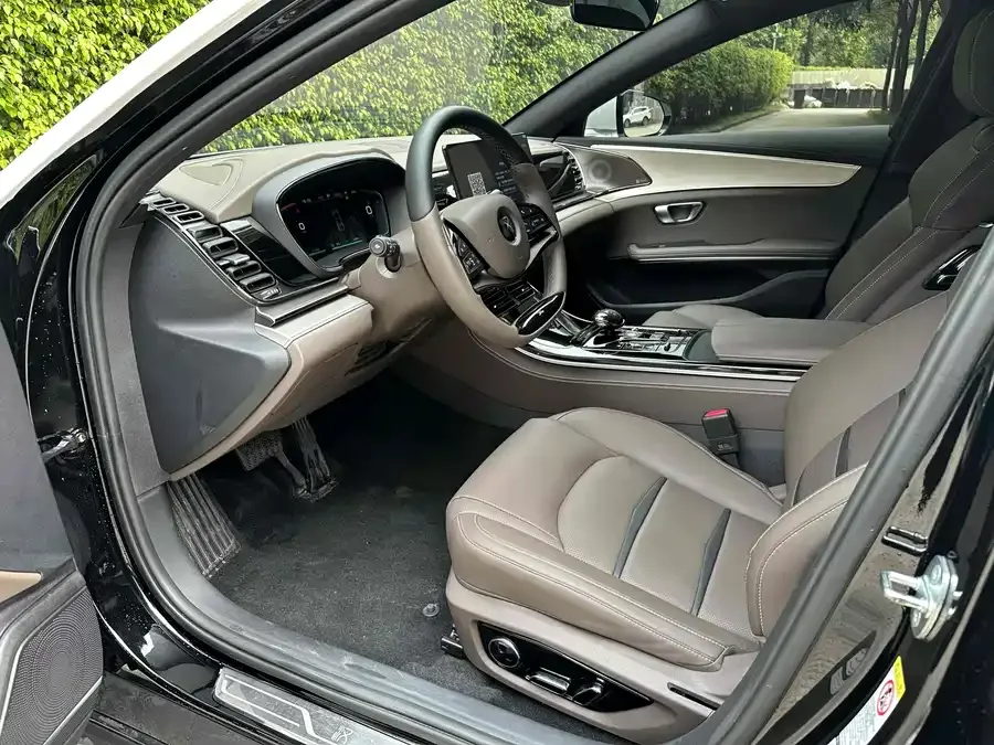BYD Second-hand Han 2021 EV Standard Range Luxury Edition 2022 — миниатюра 2