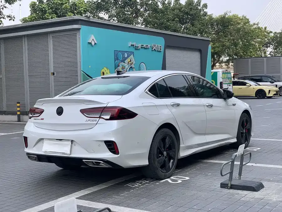 Buick Regal Regal 2023 GS Premium Edition 2022 — миниатюра 3