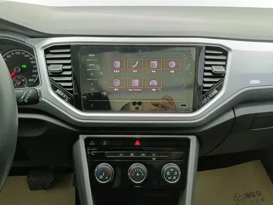Volkswagen T-ROC T-ROC 2022 280TSI DSG 2WD Elite PLUS 2023 — миниатюра 4