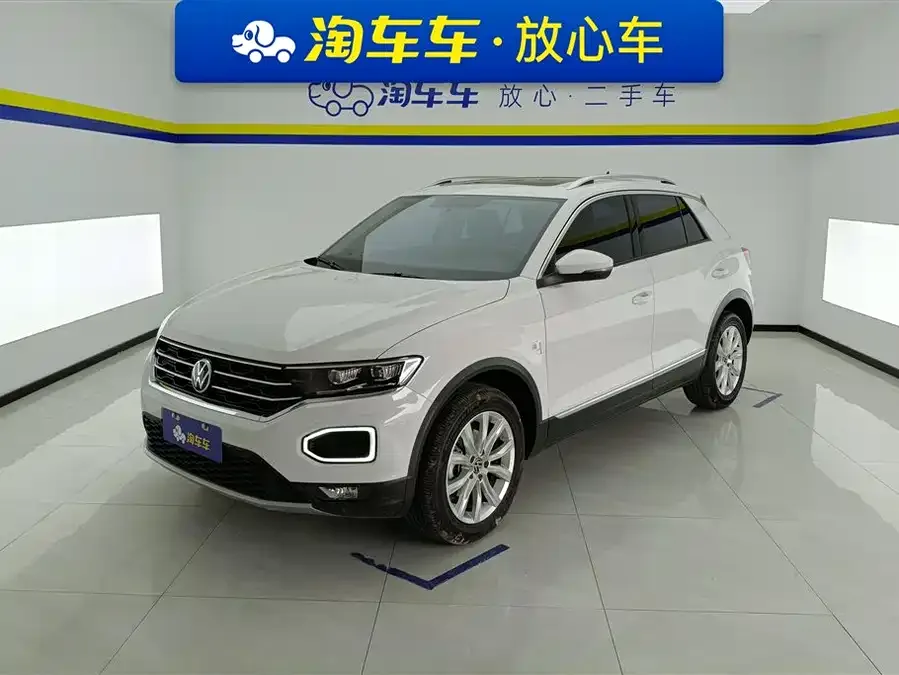 Volkswagen T-ROC T-ROC 2022 280TSI DSG 2WD Elite PLUS 2023 — фото 1, купить с доставкой в Москву
