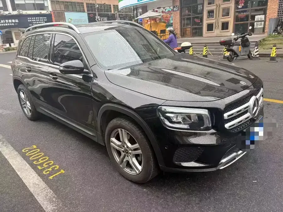 Mercedes-Benz GLB-Class Mercedes-Benz GLB 2023 GLB 200 Dynamic 2023 — миниатюра 3