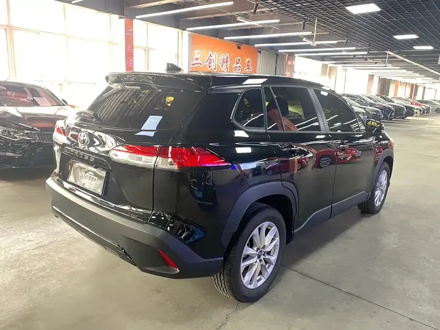 Toyota Corolla Corolla Sharp 2024 2.0L Pioneer Edition 2025 — миниатюра 2