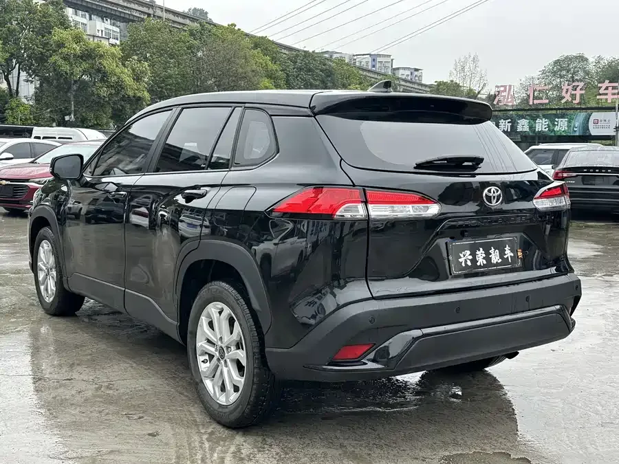 Toyota Frontlander Fenglanda 2023 2.0L CVT Leading Edition 2023 — миниатюра 2