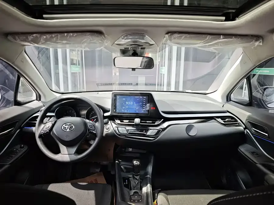 Toyota IZOA IZOA 2021 2.0L Yixiang Edition 2022 — миниатюра 2