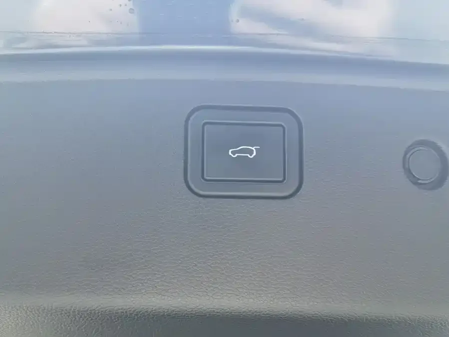 Haval Big dog Haval Big Dog 2022 1.5T DCT 2WD Border Collie Edition 2022 — миниатюра 5