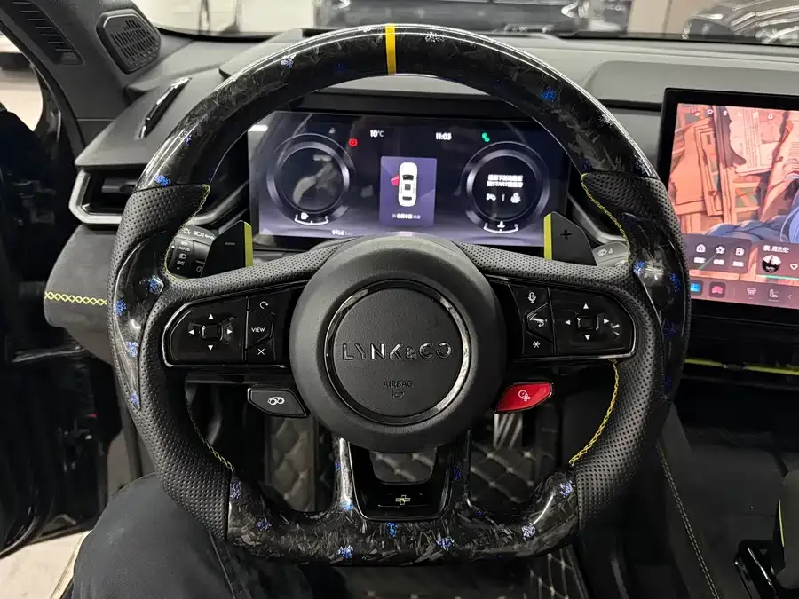 Lynk & Co 03 Lynk & Co 03 2023 03+ 2.0TD Automatic Performance Package 2024 — миниатюра 5