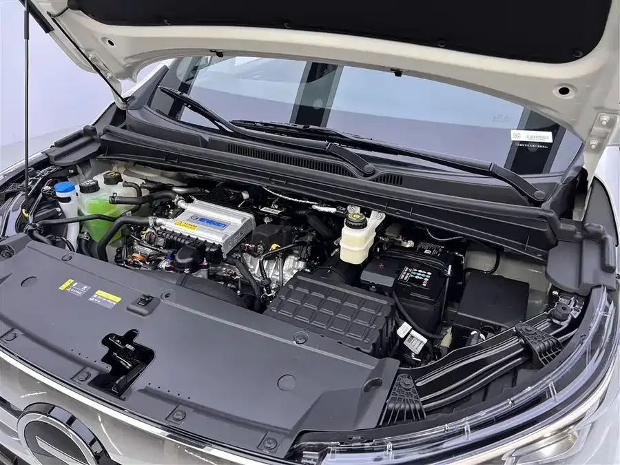 GAC Trumpchi M6 Trumpchi M6 2025 MAX 270T WDCT Luxury Edition 2025 — миниатюра 5