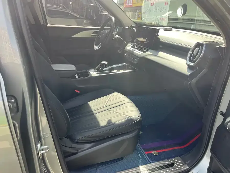 Haval H5 Haval H5 2023 2.0T automatic four-wheel drive leading diesel 2023 — миниатюра 4