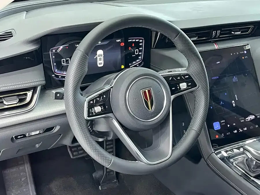 Hongqi H5 Hongqi H5 2024 1.5T DCT Zhilian Qiyun Edition 2024 — миниатюра 2