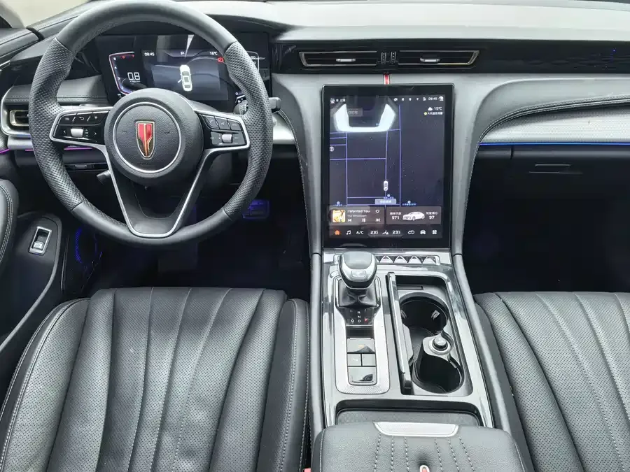 Hongqi H5 Hongqi H5 2024 1.5T DCT Zhilian Qiyun Edition 2024 — миниатюра 2