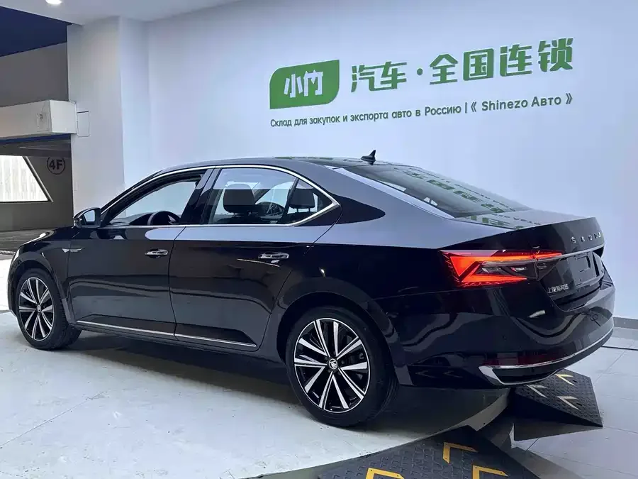 Skoda SuperB Superb 2023 facelifted TSI280 DSG exclusive version 2023 — миниатюра 2
