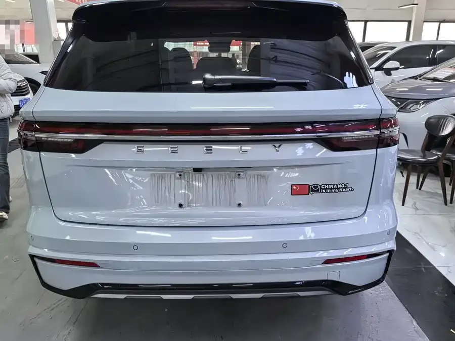 Geely Xingyue L extended-range electric version Xingyue L Extended Range Electric Version 2022 1.5T DHT Extended Range Electric Flagship Version 2022 — миниатюра 2