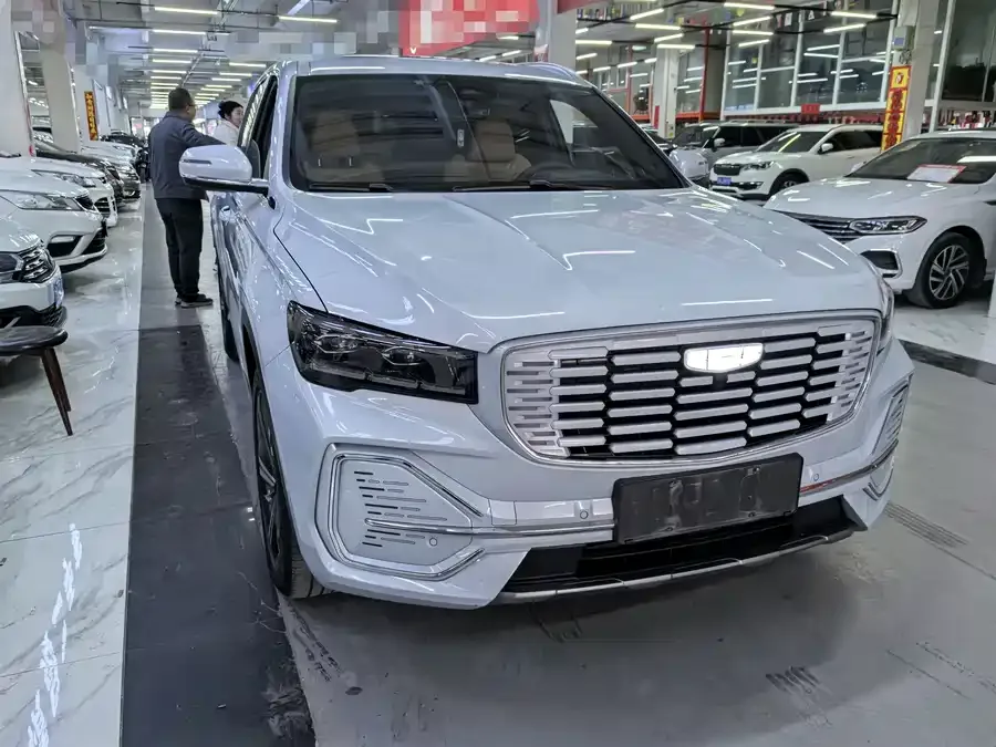 Geely Xingyue L extended-range electric version Xingyue L Extended Range Electric Version 2022 1.5T DHT Extended Range Electric Flagship Version 2022 — миниатюра 3