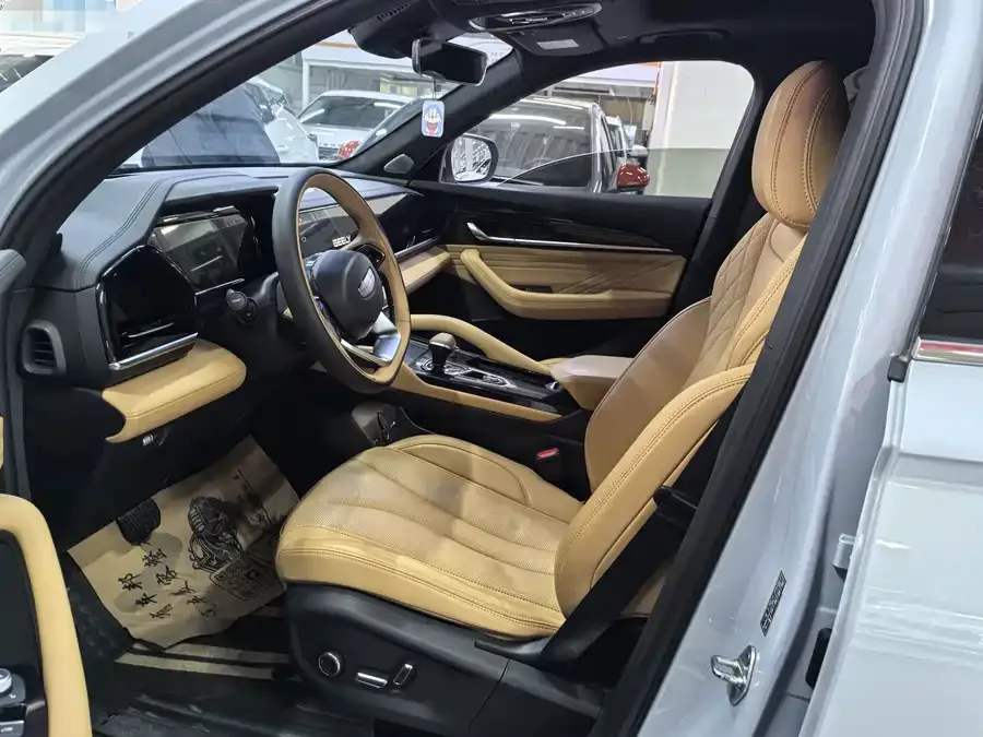 Geely Xingyue L extended-range electric version Xingyue L Extended Range Electric Version 2022 1.5T DHT Extended Range Electric Flagship Version 2022 — миниатюра 4