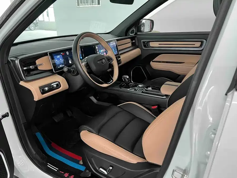 Geely ICON Geely ICON 2023 1.5TD Chocolate Edition 2023 — миниатюра 3