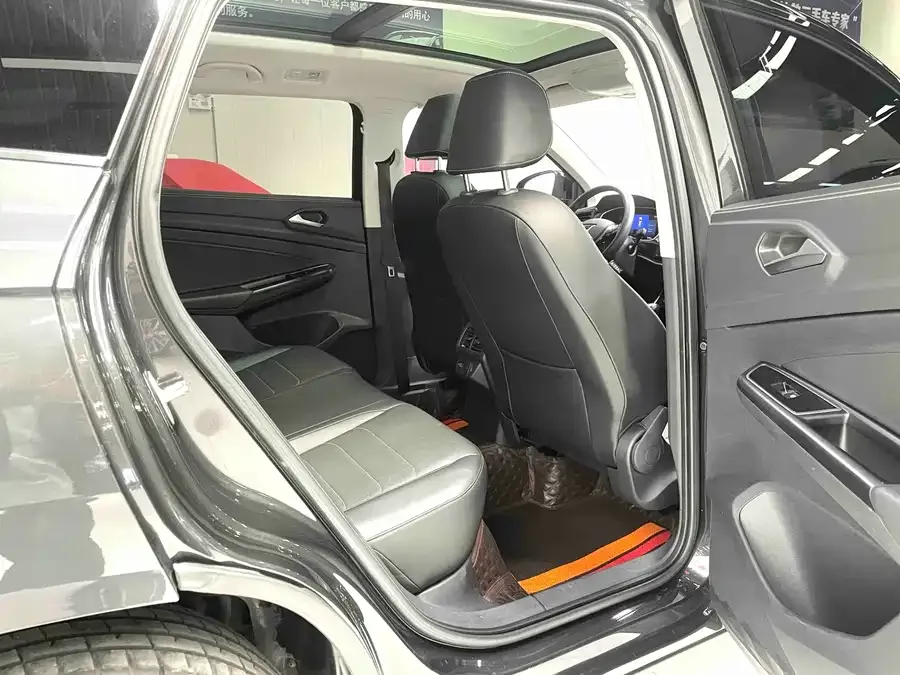 Jetta VS7 Jetta VS7 2022 Black Front Edition 1.4T Automatic Enjoy Edition Pro 2022 — миниатюра 5