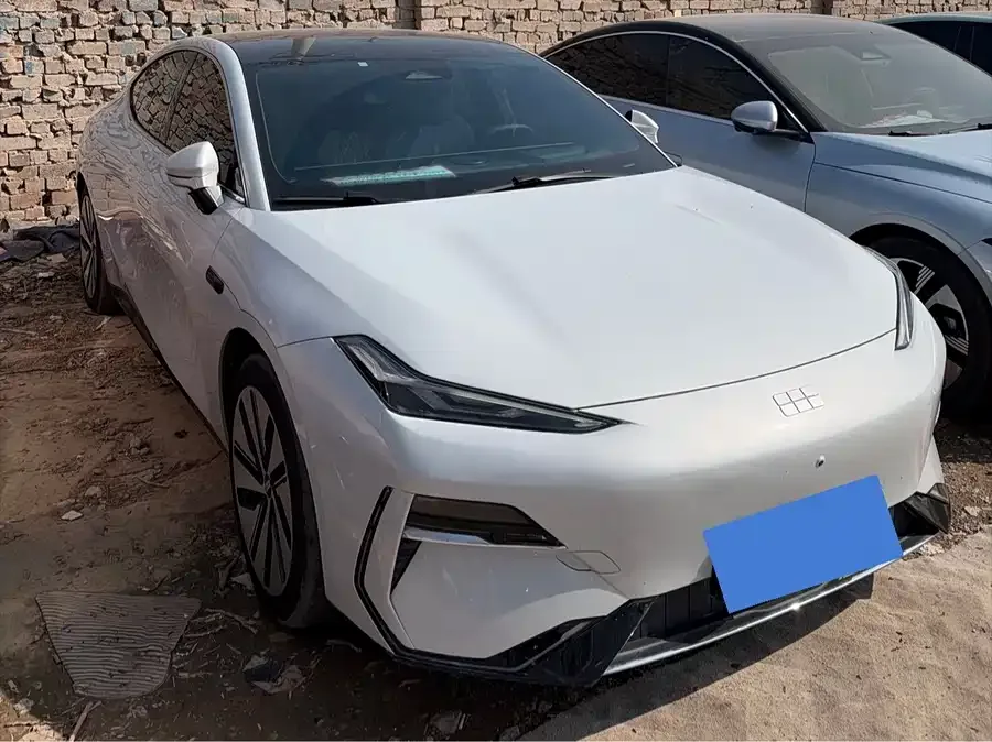 Geely Galaxy E8 Galaxy E8 2024 665km RWD Starship Long Range Edition 2024 — миниатюра 3