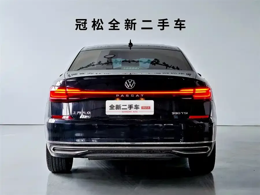 Volkswagen Passat Passat 2022 330TSI Starry Sky Deluxe Edition 2022 — миниатюра 2