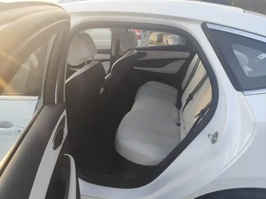 BYD seal 05 DM-i Seal 05 DM-i 2025 DM-i Intelligent Driving Edition 120KM Flagship Model 2025 — миниатюра 3
