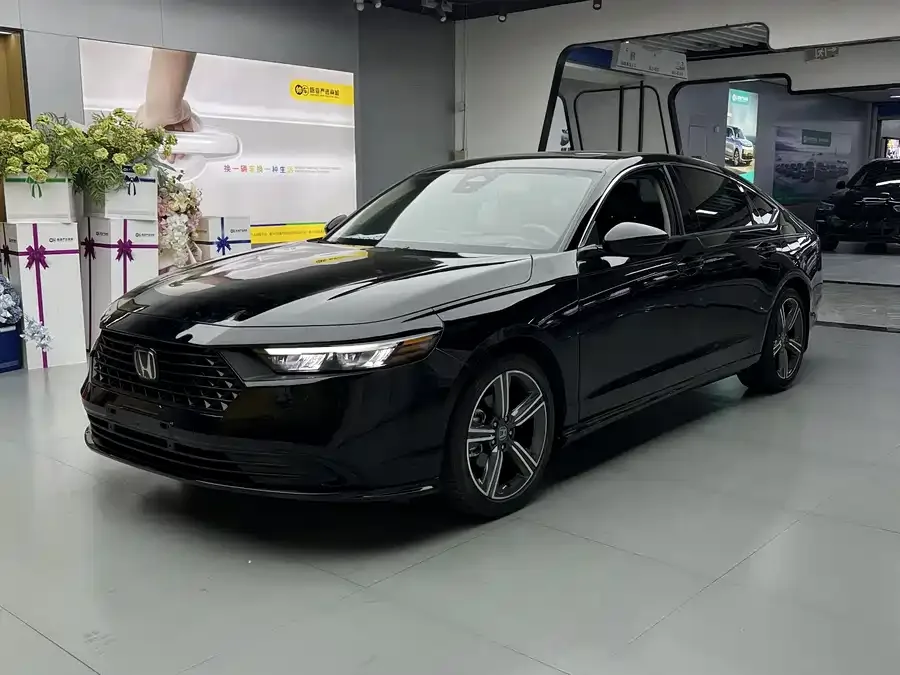 Honda Accord Accord 2025 Sports Series 260TURBO Premium Edition 2025 — миниатюра 3