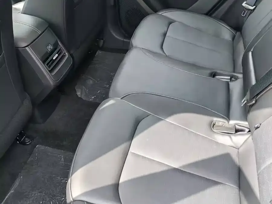 Changan CS55PLUS PHEV Changan CS55PLUS PHEV 2025 Smart New Blue Whale 125km Battleship Edition 2026 — миниатюра 2