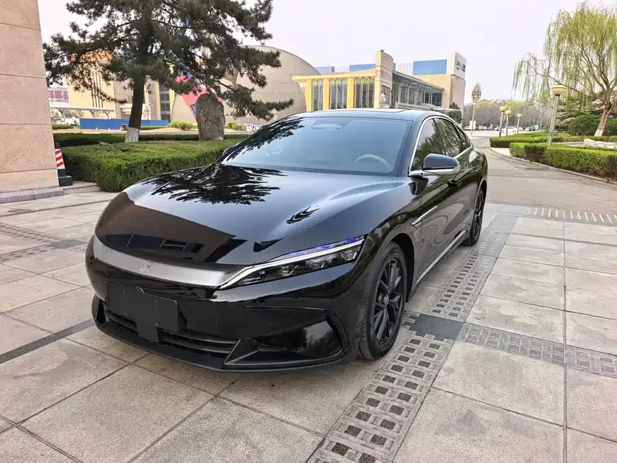 BYD Second-hand Han 2025 DM-i Intelligent Driving Edition 125KM Elite Edition 2025 — миниатюра 3