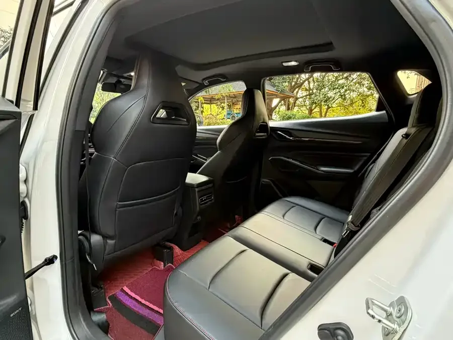 Oshan X5 PLUS Changan Auchan X5 PLUS 2023 1.5T DCT Enjoyment Model 2023 — миниатюра 2
