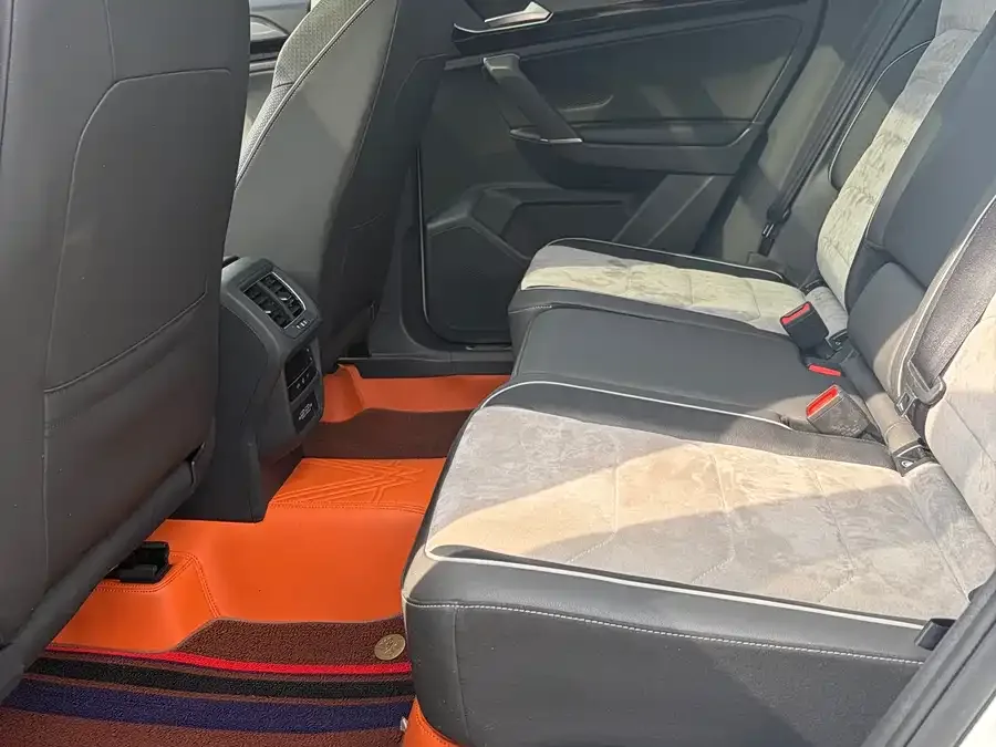 Volkswagen Tayron X Tanyue X 2020 330TSI 2WD Premium Intelligent Edition 2022 — миниатюра 4