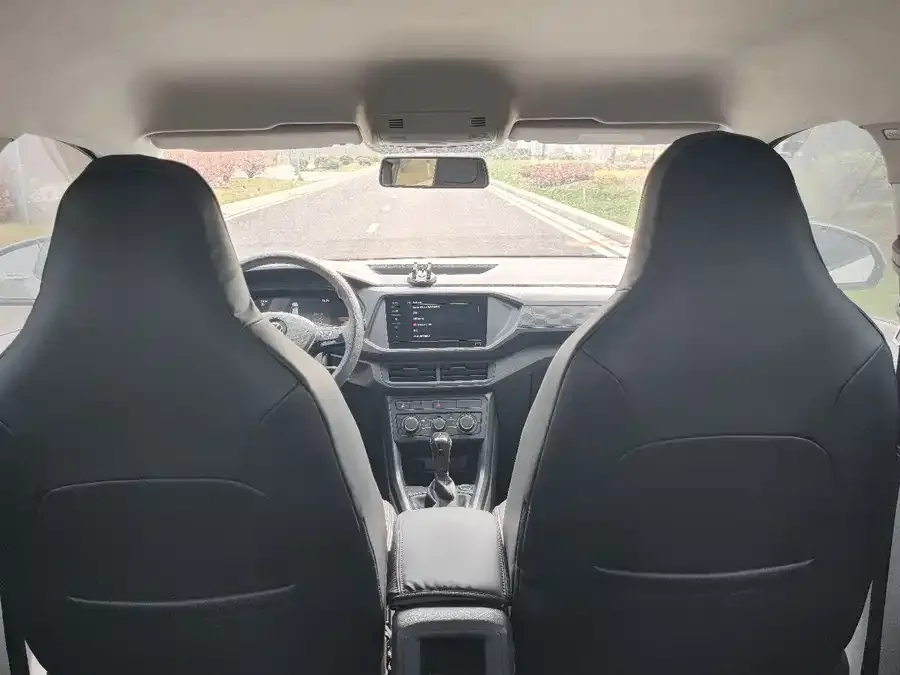 Volkswagen Tukai (T-Cross) Tukai 2023 1.5L automatic comfort version 2024 — миниатюра 4
