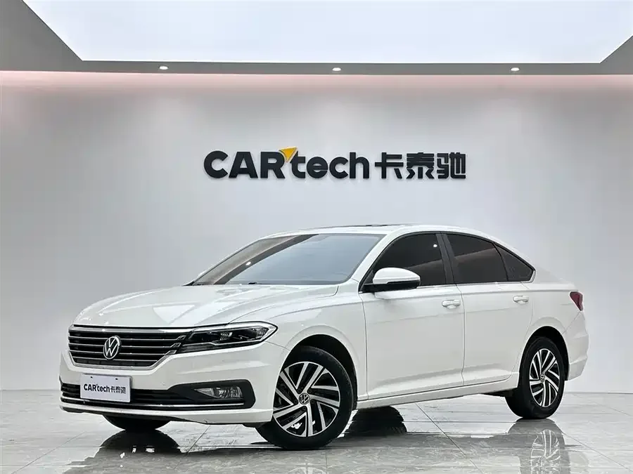 Volkswagen Lavida Lavida 2022 280TSI DSG Comfort Edition 2023 — фото 1, купить с доставкой в Москву