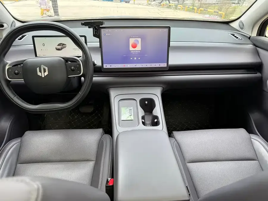 Leapmotor C10 Leapmoo C10 2024 530 Smart Edition 2025 — миниатюра 2
