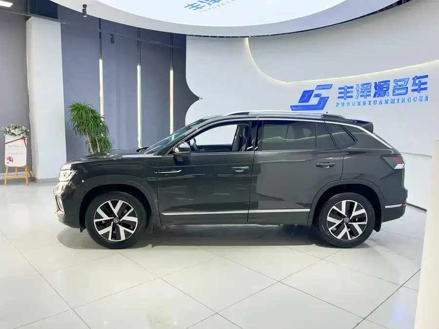 Volkswagen Tayron Tanyue 2023 330TSI 2WD Luxury Plus Advanced Edition 2022 — миниатюра 3