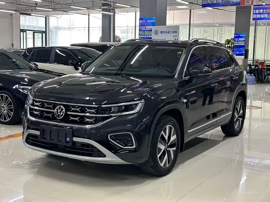 Volkswagen Tayron Tanyue 2023 280TSI 2WD Luxury Plus Advanced Edition 2023 — фото 1, купить с доставкой в Москву