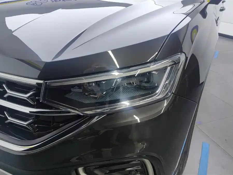 Volkswagen Tayron Tanyue 2023 330TSI 2WD Luxury Plus Advanced Edition 2023 — миниатюра 2