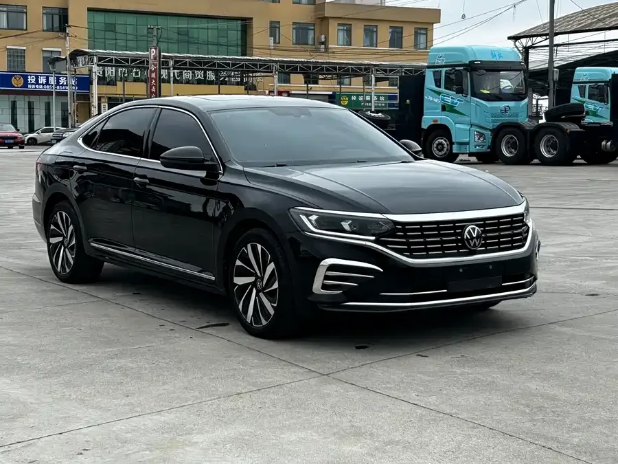 Volkswagen Passat Passat 2023 330TSI Elite Edition 2023 — миниатюра 3