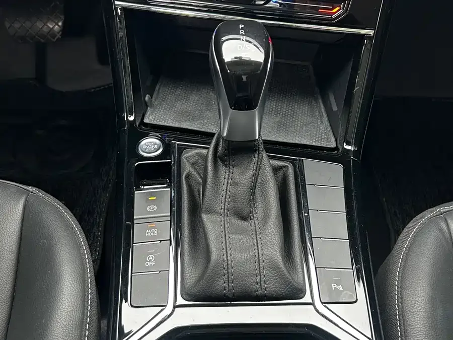 Volkswagen Passat Passat 2023 330TSI Elite Edition 2023 — миниатюра 5