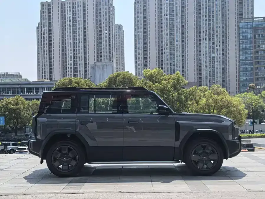 Chery Fengyun X3L Fengyun X3L 2025 215 Intelligent Driving Edition 2026 — миниатюра 2