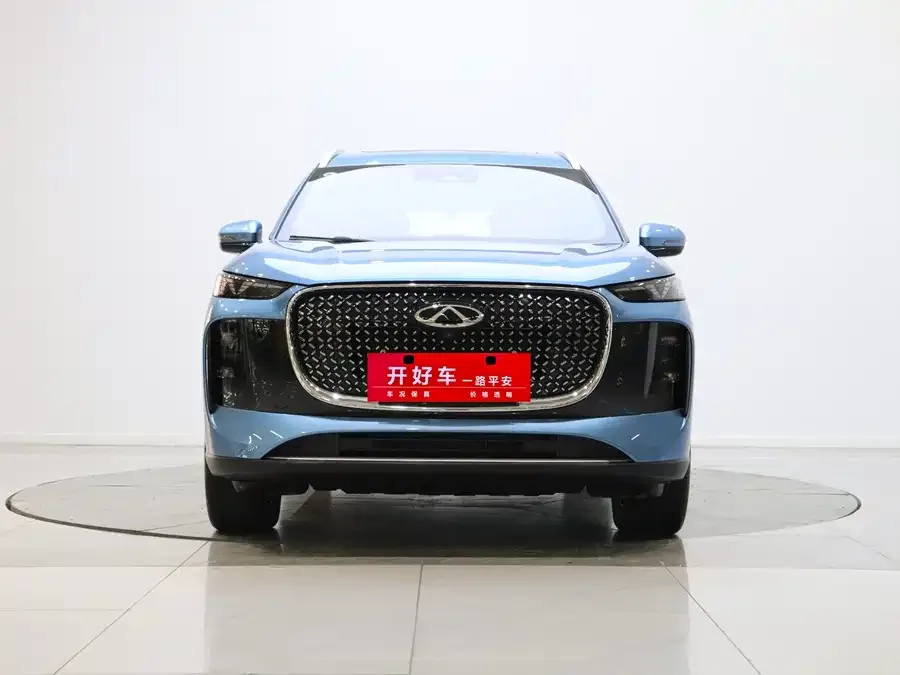 Chery Tiggo 8 PLUS C-DM Chery Tiggo 8 PLUS C-DM 2025 1.5T 116km/h Premium 7-seater 2025 — фото 1, купить с доставкой в Москву