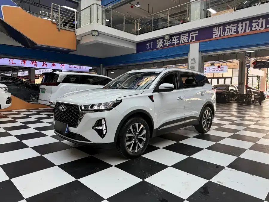Chery Tiggo 7 PLUS Tiggo 7 PLUS 2021 1.5T CVT premium model 2022 — фото 1, купить с доставкой в Москву
