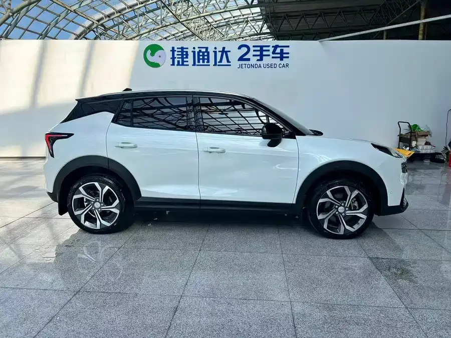 Lynk & Co 06 Lynk & Co 06 2023 Remix 1.5T Halo 2023 — миниатюра 2