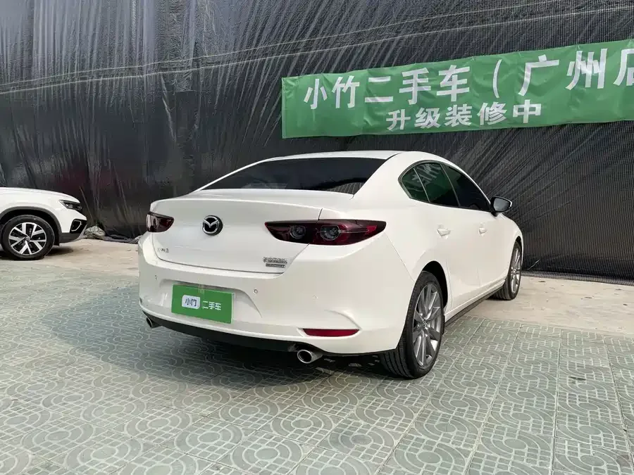 Mazda Axela Mazda3 Angkesela 2021 2.0L automatic quality version 2022 — миниатюра 2