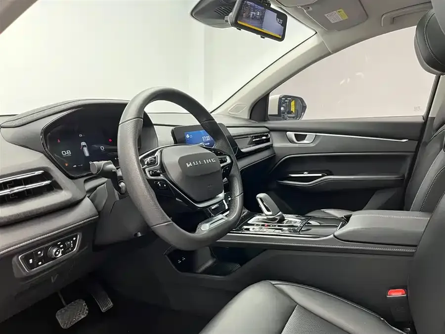 Wuling Capgemini Wuling Kaijie 2022 280T 1.5T CVT flagship model 2022 — миниатюра 4