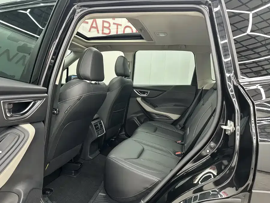 Subaru Forester Forester 2022 2.0i AWD Luxury Edition EyeSight 2023 — миниатюра 2