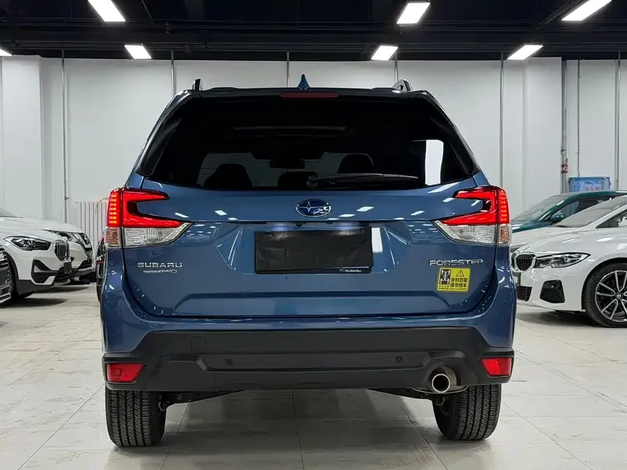 Subaru Forester Forester 2022 2.0i AWD Luxury Edition EyeSight 2023 — миниатюра 4